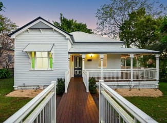 Offices commercial property leased at 82 Bridge Street East Toowoomba QLD 4350