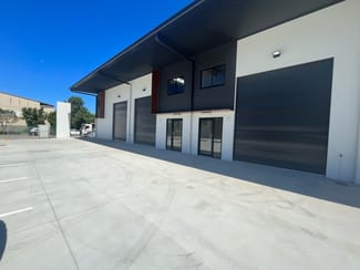 Factory, Warehouse & Industrial commercial property leased at 3/2 Page Street Kunda Park QLD 4556