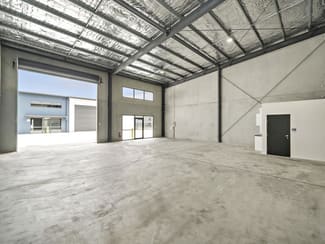 Factory, Warehouse & Industrial commercial property leased at Unit 13/31 Riverside Drive Mayfield West NSW 2304
