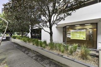 Showrooms / Bulky Goods commercial property for lease at Ground 9 Shop/431 St Kilda Road Melbourne VIC 3004