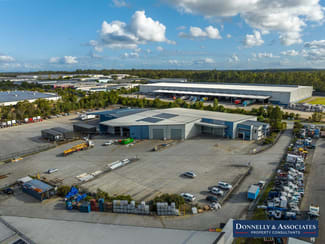 Factory, Warehouse & Industrial commercial property leased at 2 & 3/71 Stradbroke Street Heathwood QLD 4110