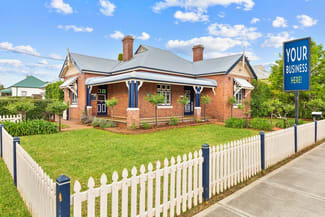 Medical / Consulting commercial property leased at 135 Windsor Street Richmond NSW 2753