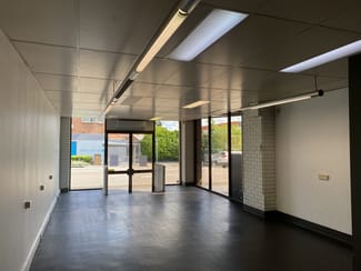 Shop & Retail commercial property leased at 4/128 Lawes Street East Maitland NSW 2323