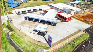 Showrooms / Bulky Goods commercial property leased at Tenancy 4/67 Highfields Road Highfields QLD 4352 Showrooms / Bulky Goods commercial property leased at Tenancy 4/67 Highfields Road Highfields QLD 4352