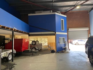 Offices commercial property leased at 4/44-46 Grimwade Street Mitchell ACT 2911