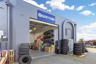 Factory, Warehouse & Industrial commercial property leased at Unit 1/3 Hutchinson Street Burleigh Heads QLD 4220 Factory, Warehouse & Industrial commercial property leased at Unit 1/3 Hutchinson Street Burleigh Heads QLD 4220