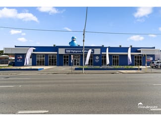 Showrooms / Bulky Goods commercial property for lease at 2/161 Musgrave Street Berserker QLD 4701