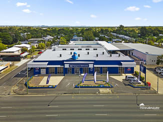 Showrooms / Bulky Goods commercial property for lease at 2/161 Musgrave Street Berserker QLD 4701