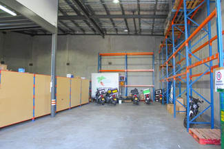 Factory, Warehouse & Industrial commercial property leased at Unit 3/35 Norman Street Peakhurst NSW 2210 Factory, Warehouse & Industrial commercial property leased at Unit 3/35 Norman Street Peakhurst NSW 2210