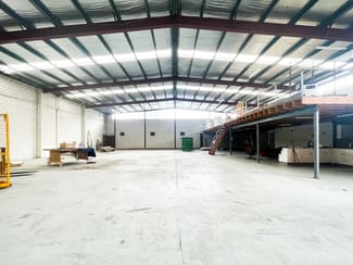 Factory, Warehouse & Industrial commercial property leased at 2/1821 Ferntree Gully Road Ferntree Gully VIC 3156