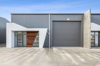 Factory, Warehouse & Industrial commercial property leased at Shed 2/11 Selkirk Drive Wendouree VIC 3355