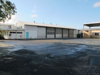 Factory, Warehouse & Industrial commercial property leased at 236-240 McCormack Street Manunda QLD 4870