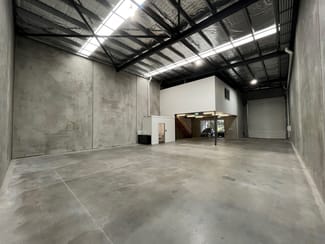 Factory, Warehouse & Industrial commercial property leased at Unit 11/18-20 Edward Street Oakleigh VIC 3166 Factory, Warehouse & Industrial commercial property leased at Unit 11/18-20 Edward Street Oakleigh VIC 3166