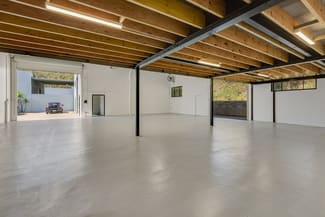Factory, Warehouse & Industrial commercial property leased at 5/30 Fremantle Street Burleigh Heads QLD 4220