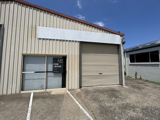 Factory, Warehouse & Industrial commercial property leased at 3/76 Elizabeth Street Urangan QLD 4655