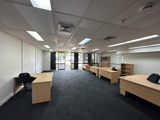Offices commercial property leased at 17 Fifth Avenue Palm Beach QLD 4221 Offices commercial property leased at 17 Fifth Avenue Palm Beach QLD 4221