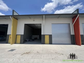 Showrooms / Bulky Goods commercial property leased at 27/10-12 Cerium St Narangba QLD 4504