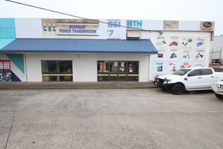 Factory, Warehouse & Industrial commercial property leased at 1/347-349 Taylor Street Wilsonton QLD 4350