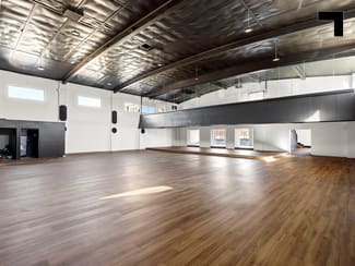 Shop & Retail commercial property leased at 318-320 Station Street Chelsea VIC 3196