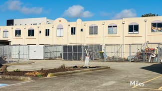 Factory, Warehouse & Industrial commercial property leased at 28 & 49/55-57 Malcolm Place Campbellfield VIC 3061