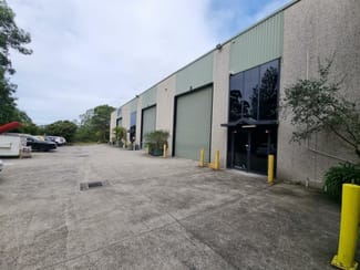 Factory, Warehouse & Industrial commercial property leased at Unit 3/28 Dell Road West Gosford NSW 2250