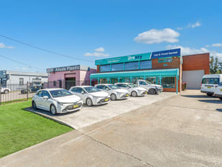 Factory, Warehouse & Industrial commercial property leased at Smithfield NSW 2164
