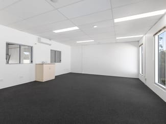 Factory, Warehouse & Industrial commercial property leased at Unit 122/7 Hoyle Avenue Castle Hill NSW 2154