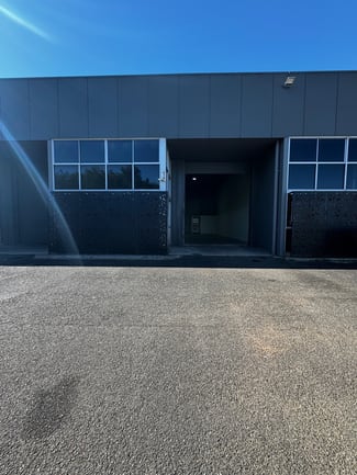 Factory, Warehouse & Industrial commercial property leased at 3/60 Machinery Street Darra QLD 4076 Factory, Warehouse & Industrial commercial property leased at 3/60 Machinery Street Darra QLD 4076