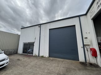 Showrooms / Bulky Goods commercial property leased at 4/17 Manufacturer Drive Molendinar QLD 4214 Showrooms / Bulky Goods commercial property leased at 4/17 Manufacturer Drive Molendinar QLD 4214