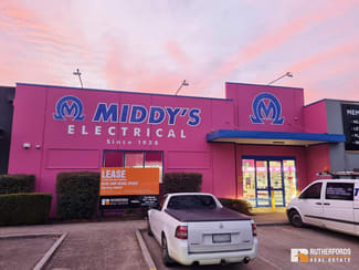Factory, Warehouse & Industrial commercial property leased at 16/2398 Plenty Road Whittlesea VIC 3757