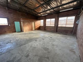 Factory, Warehouse & Industrial commercial property leased at Unit 1/35 Lorn Road Queanbeyan NSW 2620