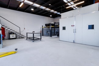 Factory, Warehouse & Industrial commercial property leased at 2/5 Hutchinson Street Burleigh Heads QLD 4220 Factory, Warehouse & Industrial commercial property leased at 2/5 Hutchinson Street Burleigh Heads QLD 4220