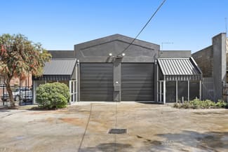 Factory, Warehouse & Industrial commercial property leased at 2/32 Macbeth Street Braeside VIC 3195