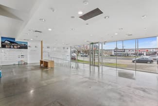 Showrooms / Bulky Goods commercial property leased at 1095 Dandenong Road Malvern East VIC 3145