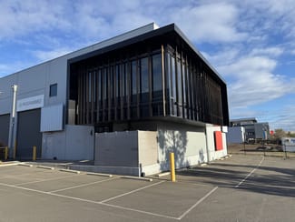Showrooms / Bulky Goods commercial property for lease at Unit 4, 40-44 Cook Street Port Melbourne VIC 3207 Showrooms / Bulky Goods commercial property for lease at Unit 4, 40-44 Cook Street Port Melbourne VIC 3207