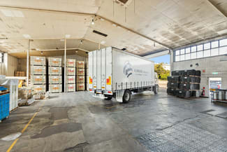 Factory, Warehouse & Industrial commercial property for lease at 1/257 Princes Highway Unanderra NSW 2526