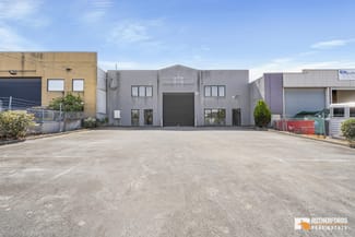 Factory, Warehouse & Industrial commercial property leased at 21 Tuscan Court Thomastown VIC 3074