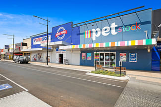 Shop & Retail commercial property leased at 334-340 Ruthven Street Toowoomba City QLD 4350 Shop & Retail commercial property leased at 334-340 Ruthven Street Toowoomba City QLD 4350