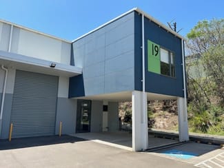 Factory, Warehouse & Industrial commercial property leased at 19/10-12 Sylvester Avenue Unanderra NSW 2526