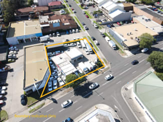 Showrooms / Bulky Goods commercial property leased at 70 Queen Street Campbelltown NSW 2560