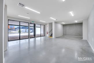 Offices commercial property leased at 8-10 South Terrace Wingfield SA 5013