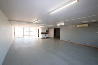Factory, Warehouse & Industrial commercial property leased at 14/41 Sadgroves Crescent Winnellie NT 0820