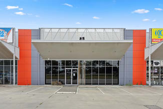 Showrooms / Bulky Goods commercial property leased at 4/10-12 South Link Dandenong South VIC 3175 Showrooms / Bulky Goods commercial property leased at 4/10-12 South Link Dandenong South VIC 3175
