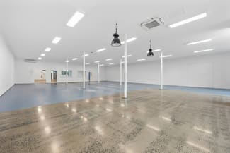 Showrooms / Bulky Goods commercial property leased at 4/10-12 South Link Dandenong South VIC 3175 Showrooms / Bulky Goods commercial property leased at 4/10-12 South Link Dandenong South VIC 3175
