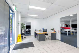 Factory, Warehouse & Industrial commercial property leased at 21 Kalinya Close Cameron Park NSW 2285
