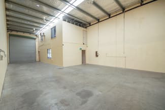 Factory, Warehouse & Industrial commercial property leased at Molendinar QLD 4214