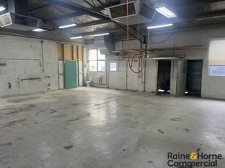 Factory, Warehouse & Industrial commercial property leased at 3/14 Geelong Street Fyshwick ACT 2609 Factory, Warehouse & Industrial commercial property leased at 3/14 Geelong Street Fyshwick ACT 2609