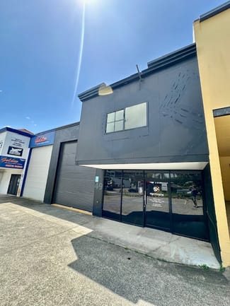 Factory, Warehouse & Industrial commercial property leased at 49 Paradise Avenue Miami QLD 4220