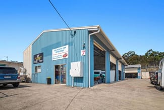 Factory, Warehouse & Industrial commercial property leased at 7 Newing Way Caloundra West QLD 4551