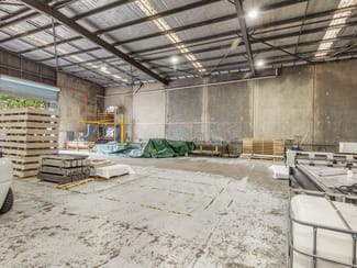 Factory, Warehouse & Industrial commercial property leased at 82 Redfern Street Wetherill Park NSW 2164